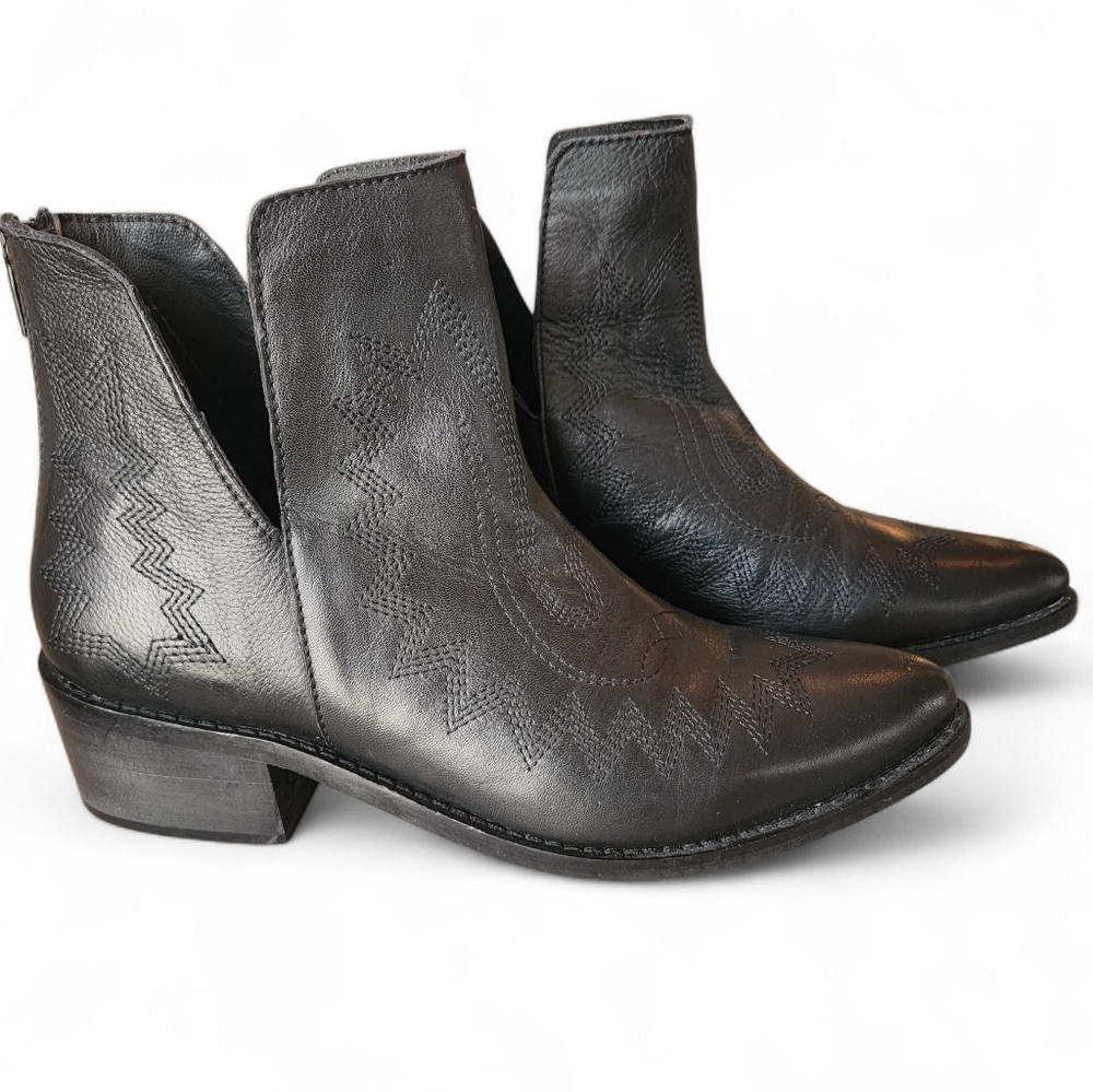 Myra Bag Basic Booties Black Leather Women’s Size 7 Western Boots